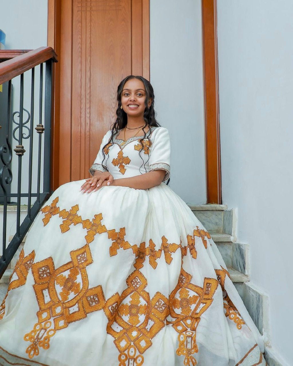 Ethiopian Wedding Clothes Ethiopian New Traditional Dress 2018 Off Shoulder Gold Embroidery Habesha Dress Elegant Ethiopian Ethiopian Wedding Clothes Ethiopian New Traditional Dress 2018 Off Shoulder Gold Embroidery Habesha Dress Elegant Ethiopian