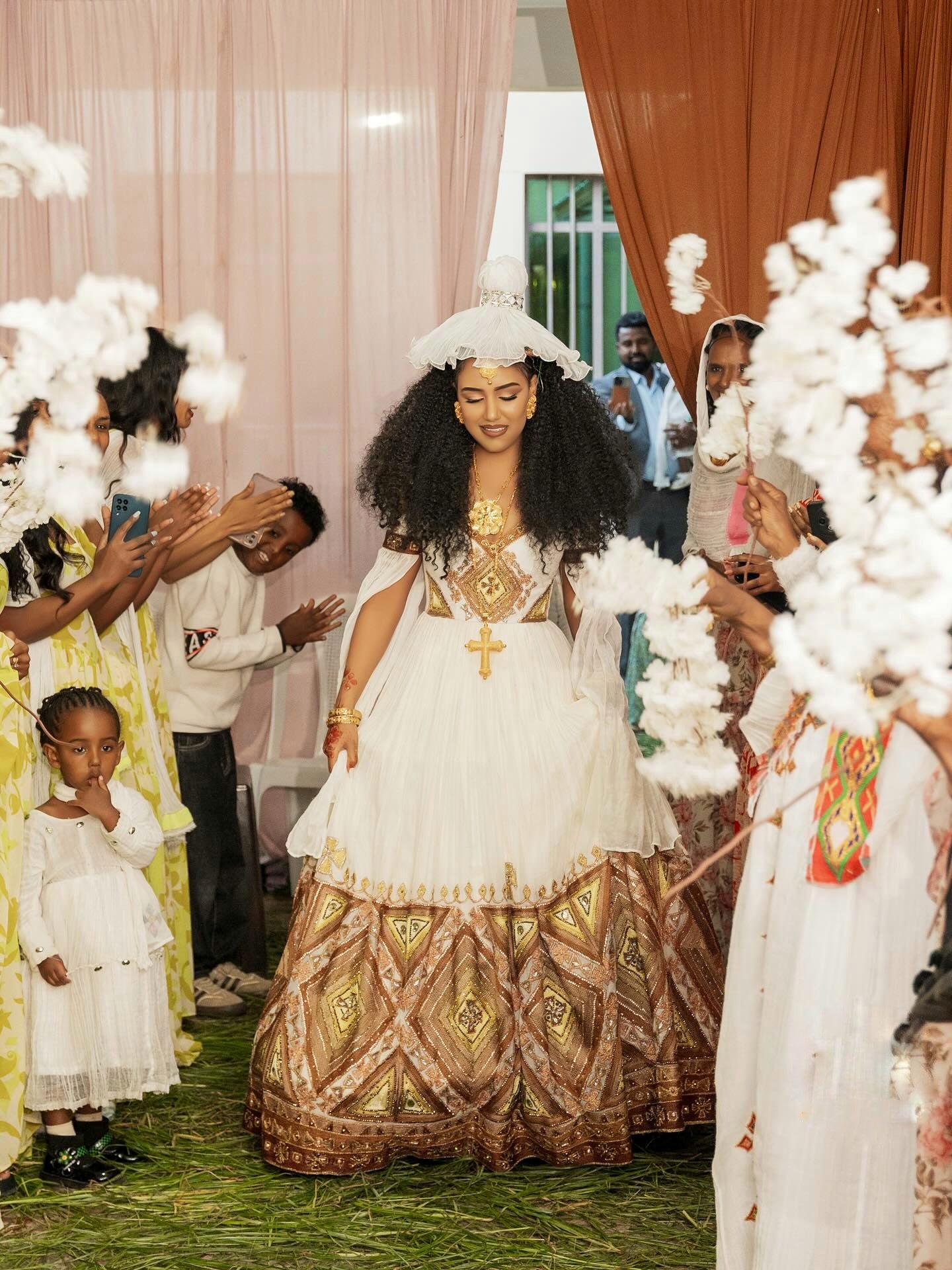 Radiant Traditional Ethiopian Wedding Dress Timeless Elegance Habesha Kemis Habesha Dress Style 161