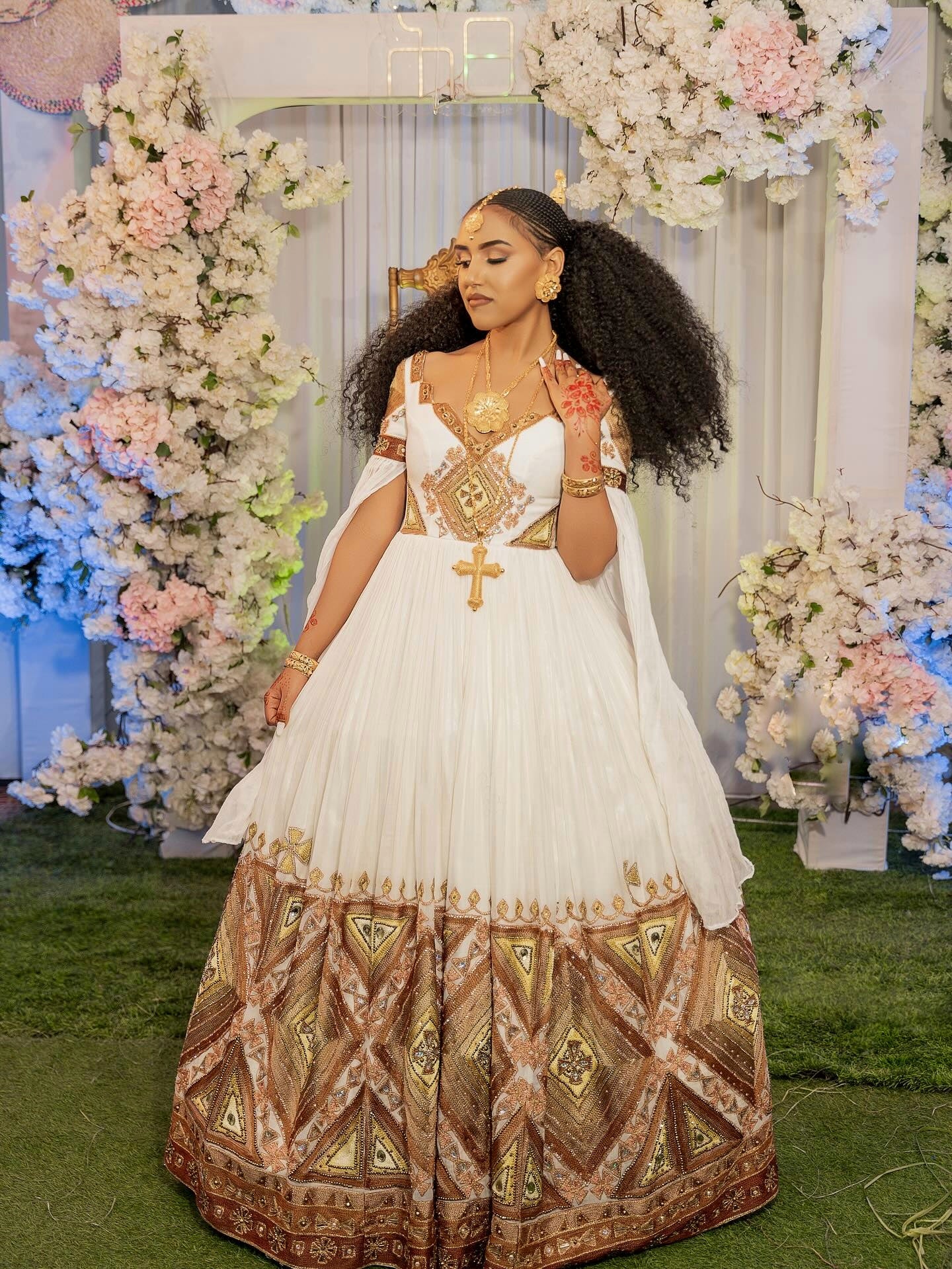 Radiant Traditional Ethiopian Wedding Dress Timeless Elegance Habesha Kemis Habesha Dress Style 161