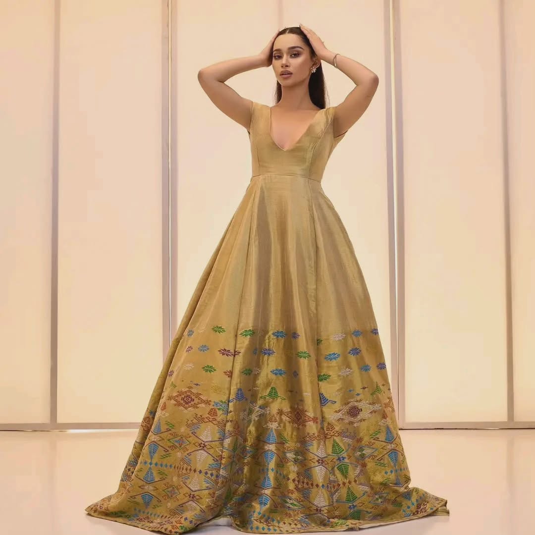 Exquisite Golden Embroidery on Habesha Dress: Majestic Handcrafted Eritrean Clothing Gorgeous Ethiopian Traditional Dress