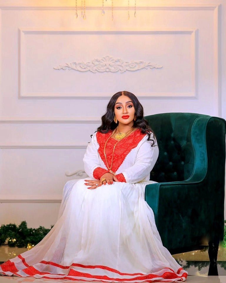 Robe Habesha Rouge Modèle Simple de Habesha Kemis Robe Éthiopienne Moderne