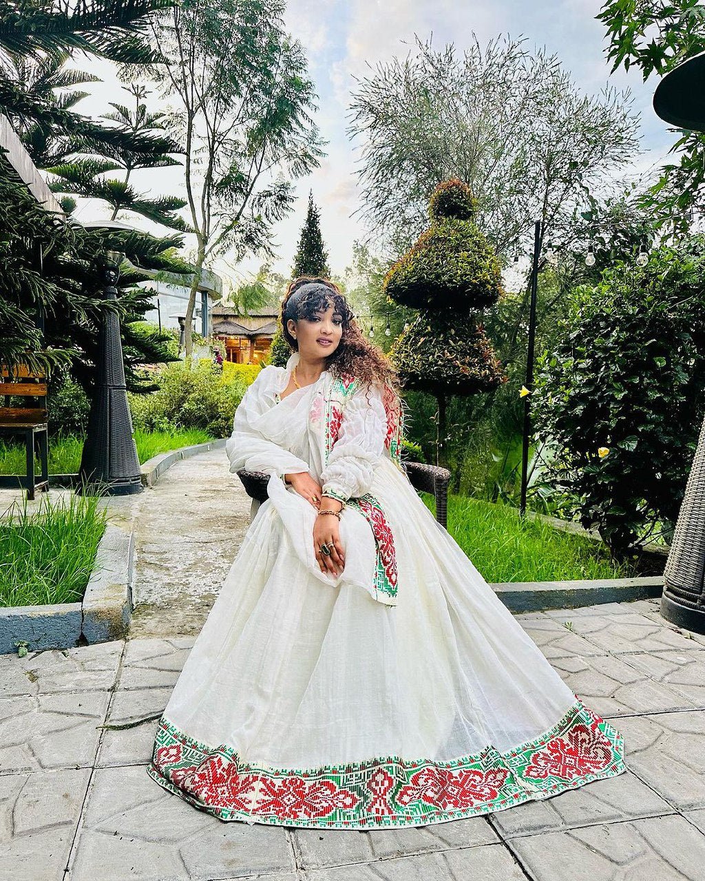 Impeccable Red and Green Traditional Ethiopian Dress: with Handcrafted Intricate Embroidery Habesha Dress Beautiful Habesha Kemis