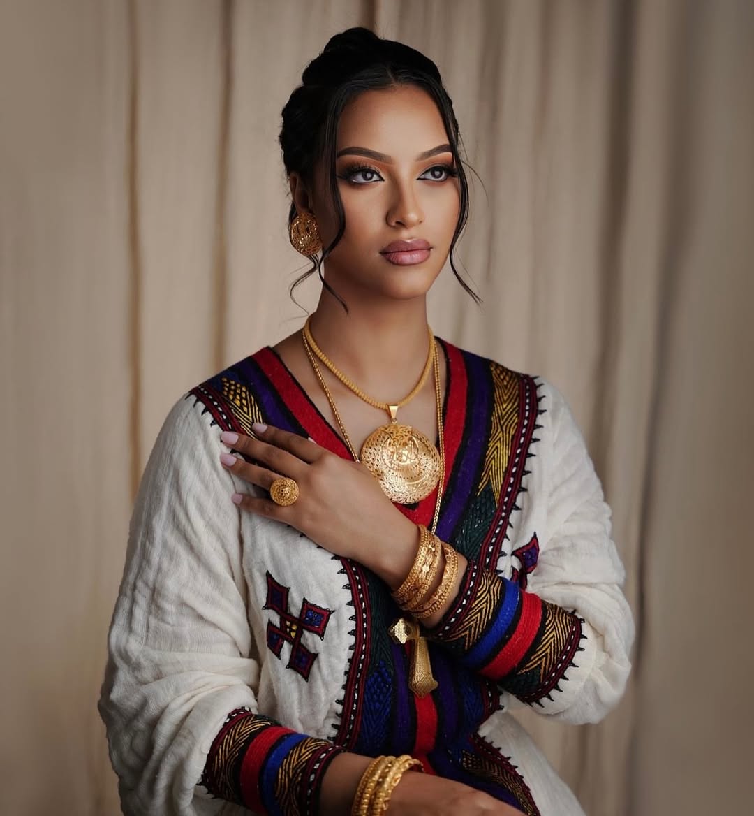 Beautiful Habesha Kemis Elegant Traditional Ethiopian Cloth Cultural Habesha Dress 0054