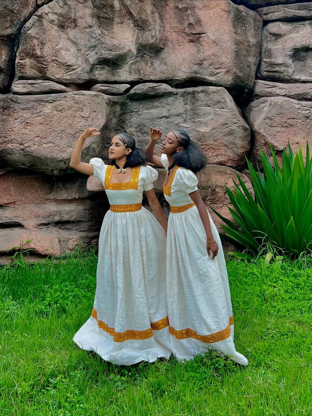 Simple Ashenda Kemis with Yellow and Gold Accents for Cultural Celebration