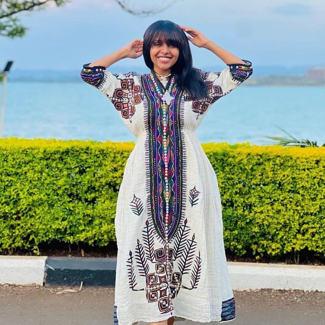 modern ethiopian traditional dress Beaded with Silver/Rhinestones Ethiopian Traditional Dress Modern Habesha Kemis Handwoven Habesha Libs Eritrean Dress ሀበሻ ቀሚስ ሀበሻ ልብስ XL / Rhinestones