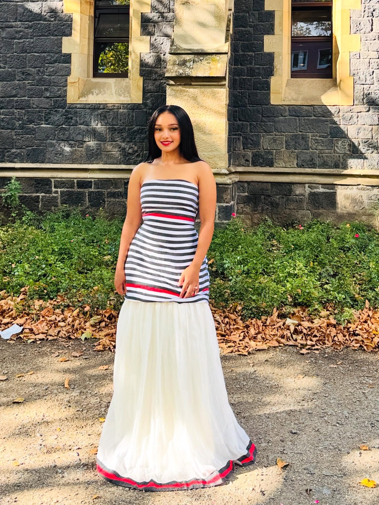 Oromo Traditional Dress – Black & White with Flowing White Skirt