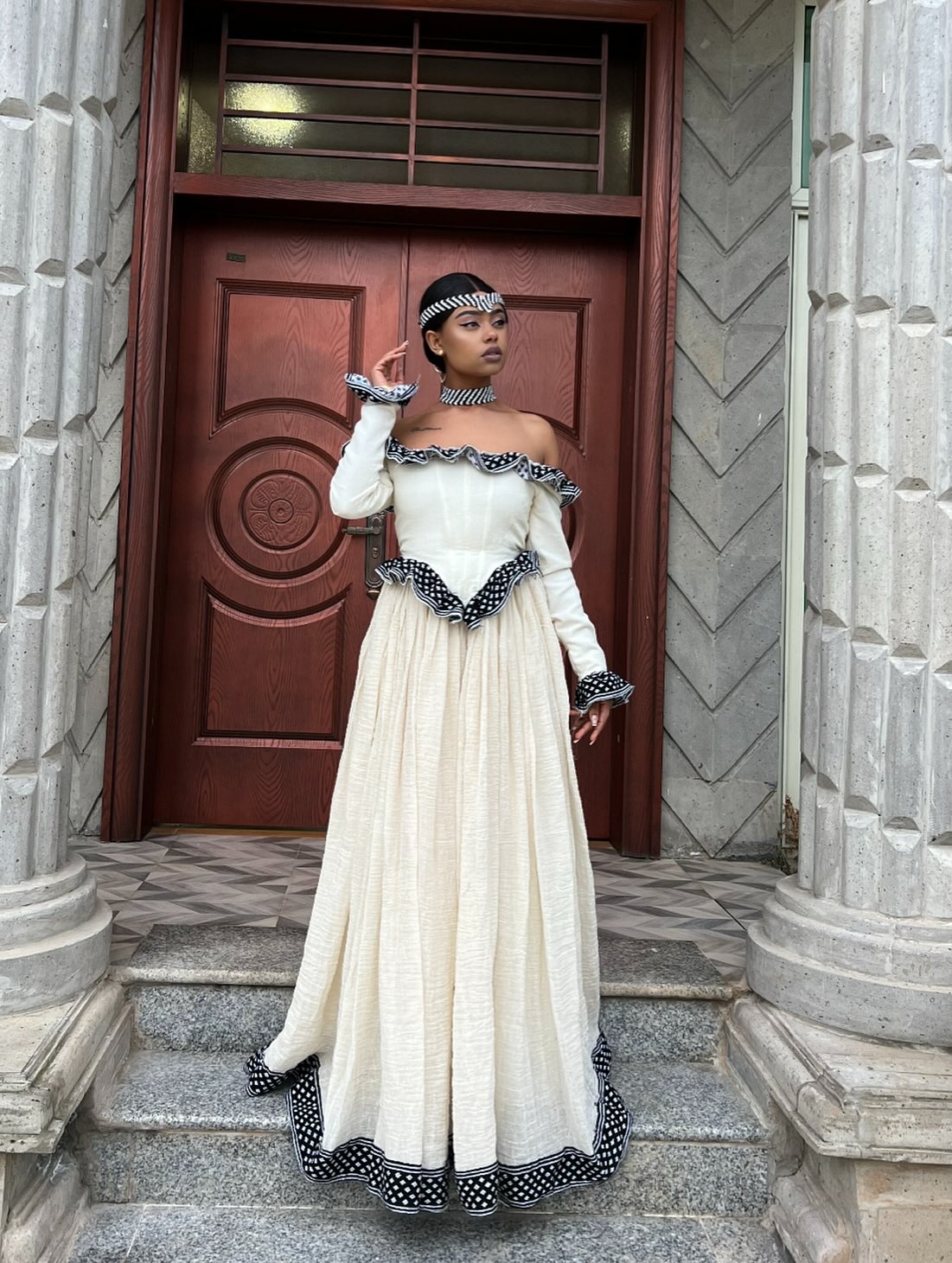 Elegant Long Sleeve Habesha Traditional Dress Off-Shoulder Habesha Kemis XXL Elegant Long Sleeve Habesha Traditional Dress Off-Shoulder Habesha Kemis XXL
