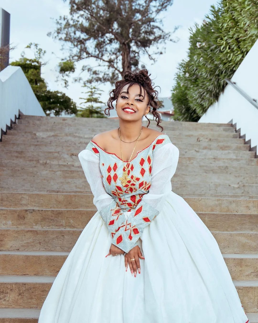 Gorgeous Pattern Habesha dress Beautiful Habesha kemis design