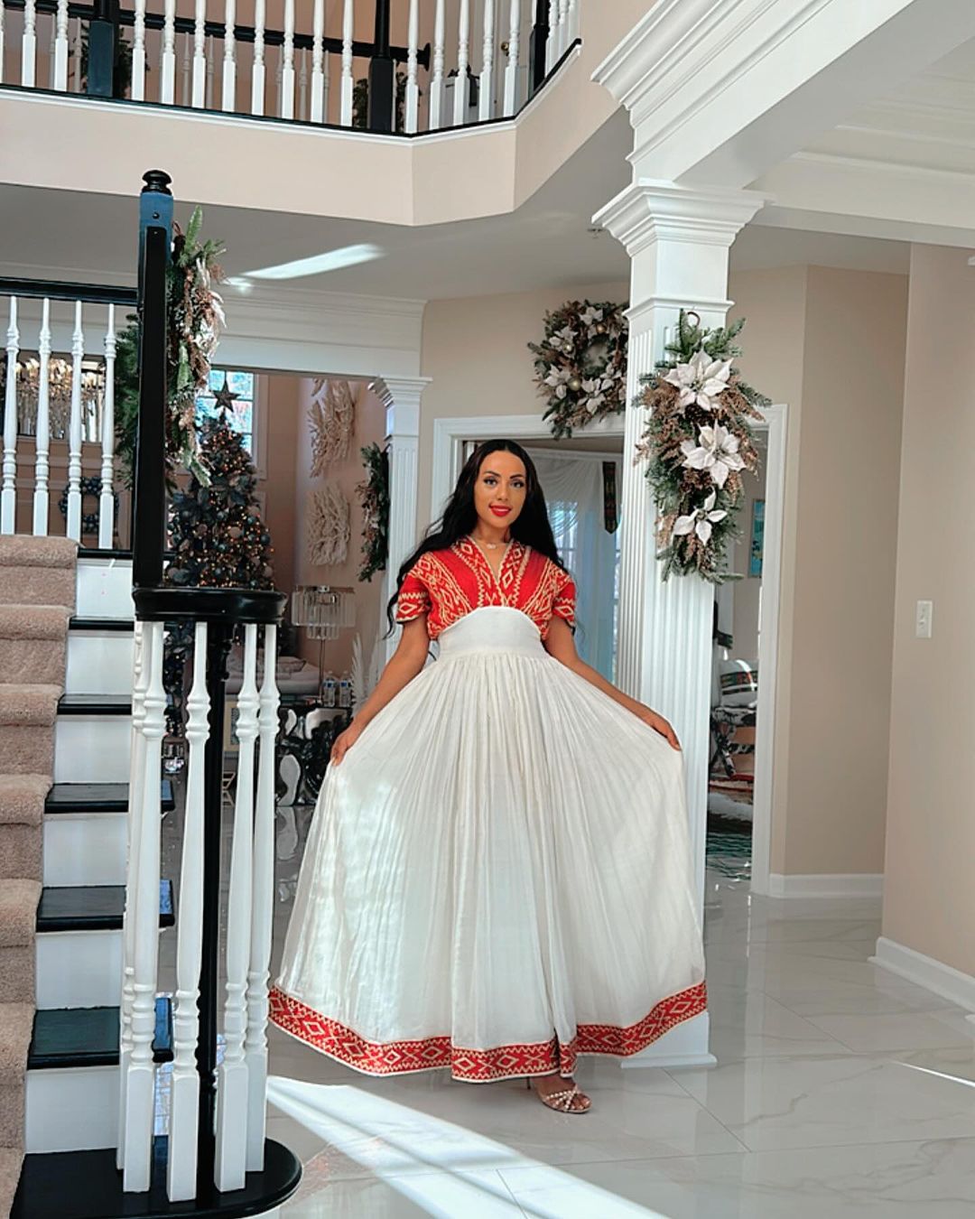 Red Chic Habesha Dress With White Details Modern Habesha Kemis Ethiopian Dress Style XL Red Chic Habesha Dress With White Details Modern Habesha Kemis Ethiopian Dress Style XL