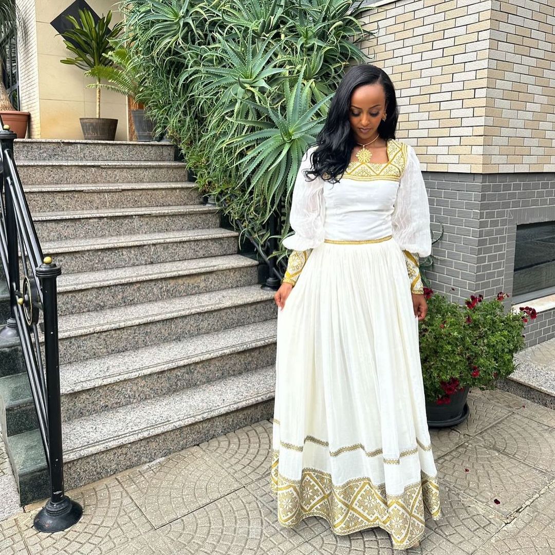 Light Color Modern Habesha Kemis