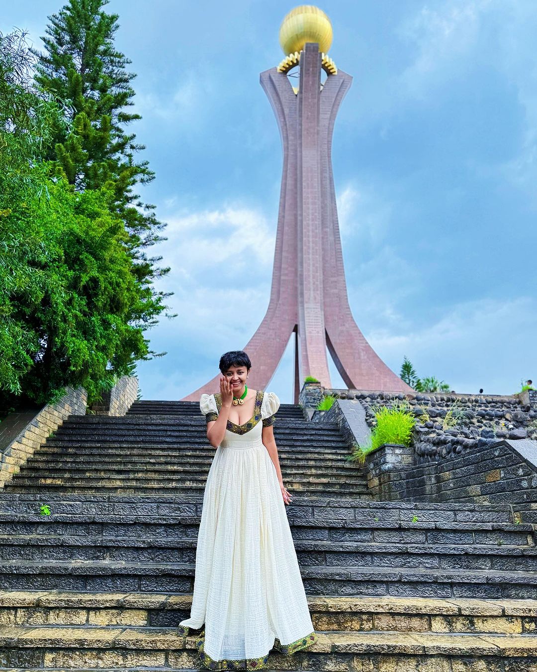 Pretty Sweetheart Neckline Habesha Dress: for Any Events Big and Small Traditional Ethiopian Dress