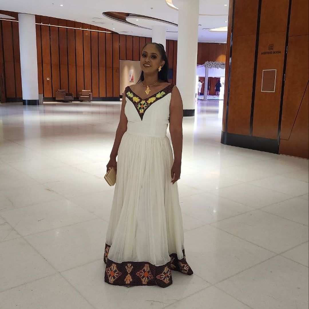 Stunning Sleeveless Brown Traditional Ethiopian Dress: with Colorful Diamond Shaped Ornaments Habesha Dress Elegant Habesha Kemis