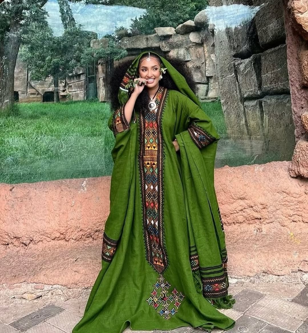 Enchanting Green Traditional Ethiopian Dress: Handmade Embroidery Habesha Dress Eye Catching Eritrean Clothing XS Enchanting Green Traditional Ethiopian Dress: Handmade Embroidery Habesha Dress Eye Catching Eritrean Clothing XS