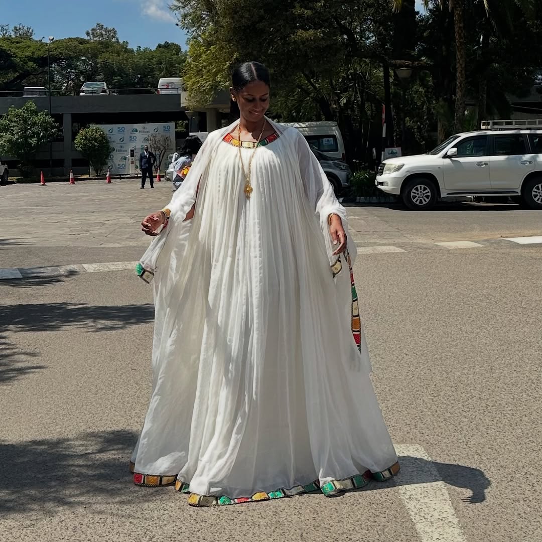 Beautiful Vintage White Habesha Dress