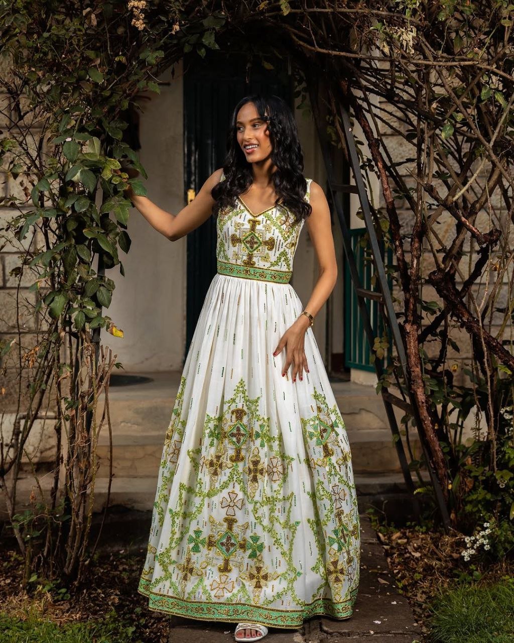 Elegant Sleeveless Green and Gold Habesha Wedding Dress With Modern Ethiopian Style