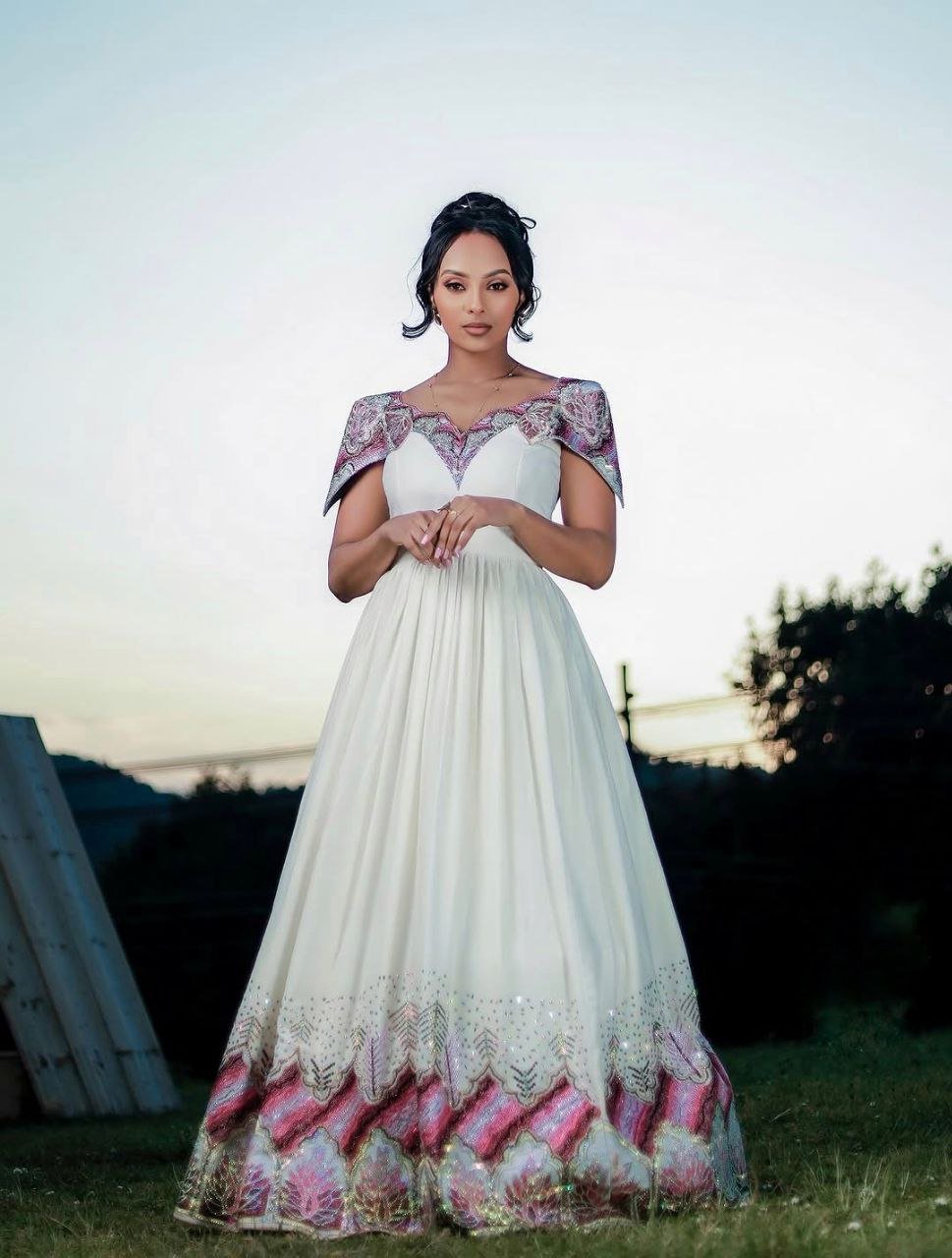 Beautiful Habesha Dress with Colorful Shoulder Design Modern Ethiopian Style for Weddings