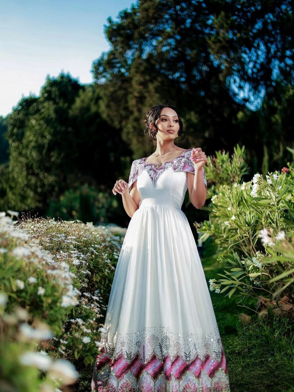 Beautiful Habesha Dress with Colorful Shoulder Design Modern Ethiopian Style for Weddings