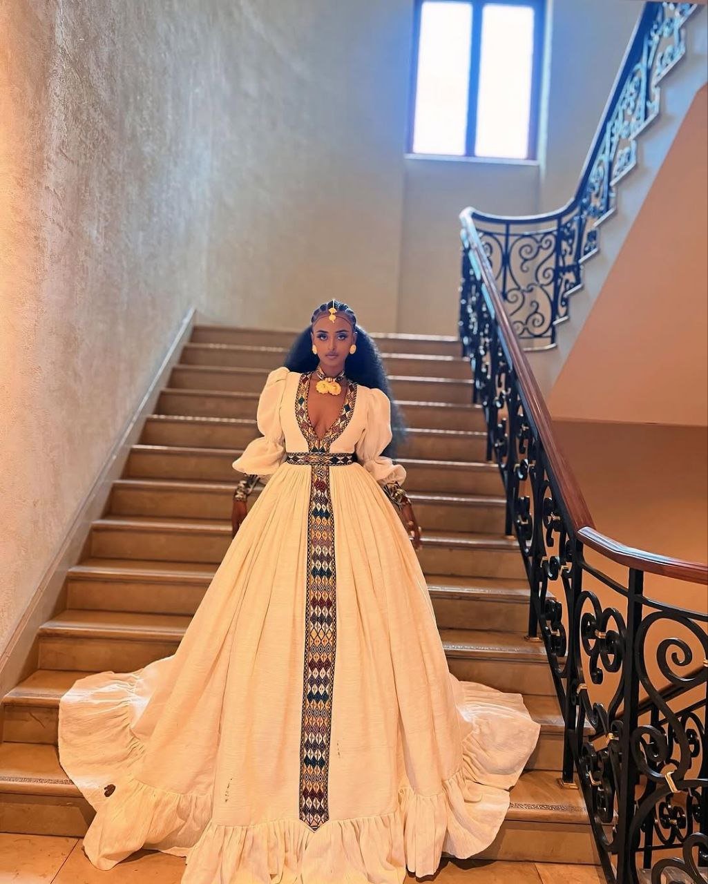 Elegant Habesha Kemis with Intricate Patterns – Ethiopian Traditional Clothing – Habesha Kemis Online – Cultural Dress