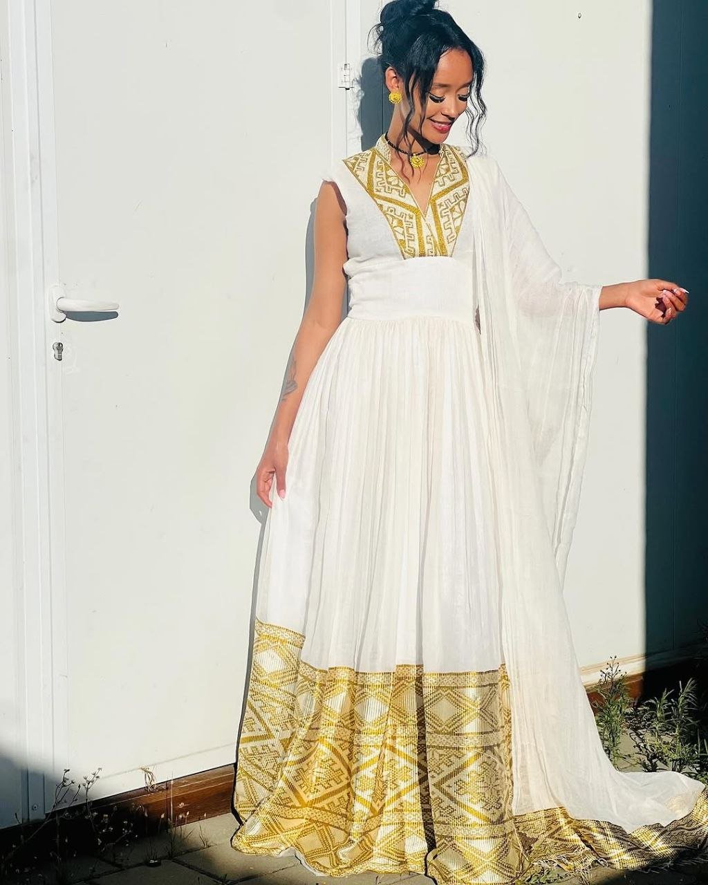 Elegant Habesha Kemis with Gold Accents – Traditional Ethiopian Dress – Habesha Clothing