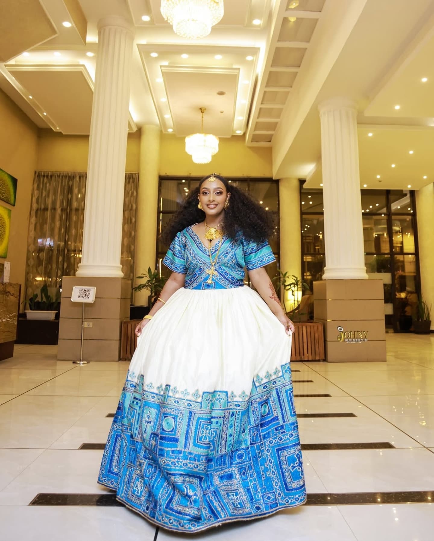 Royal Ethiopian Wedding Dress Intricate Blue Habesha Kemis Design Elegant Habesha Dress For Wedding 0083