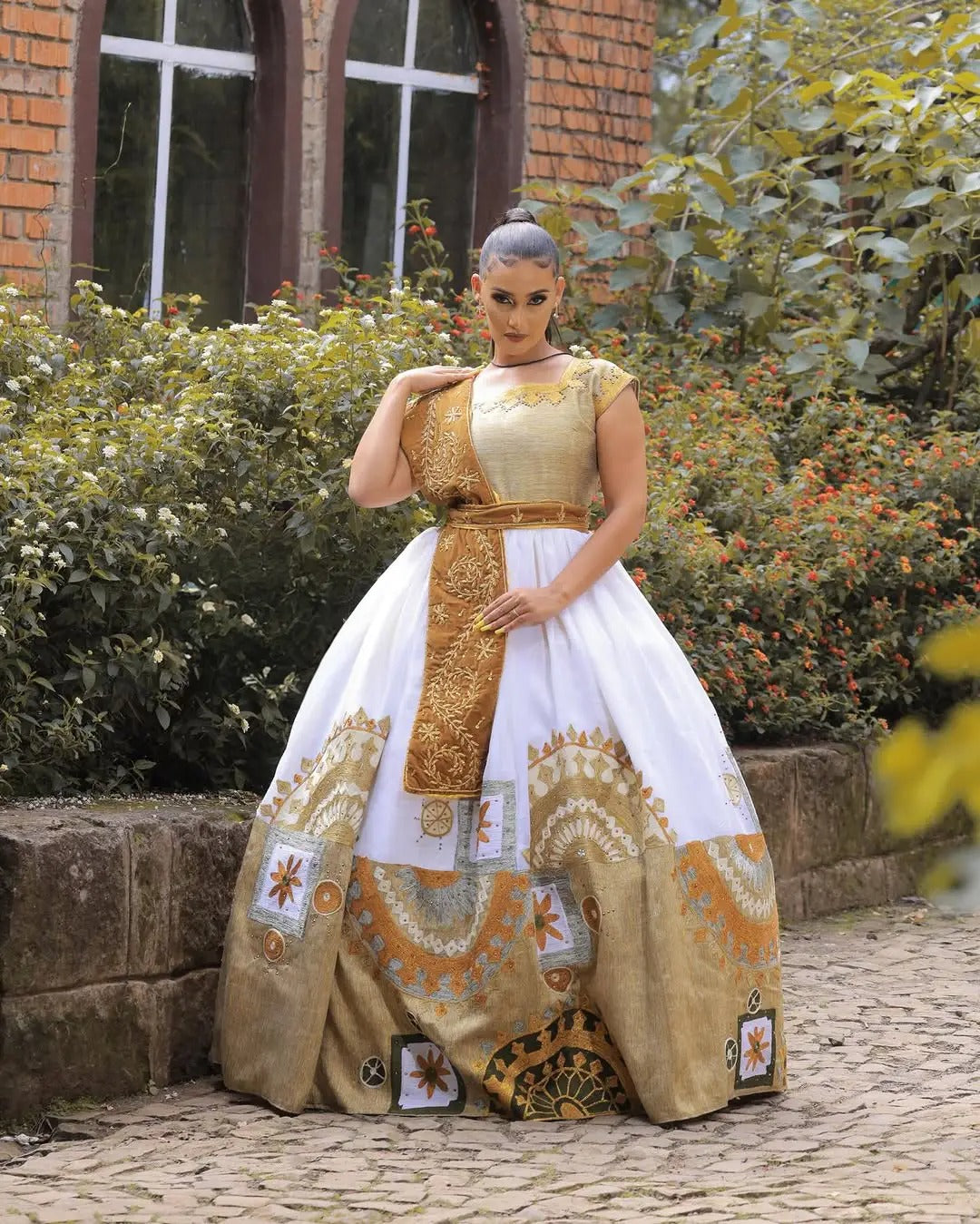 Sparkling Golden Traditional Ethiopian Dress: Exceptional Designing on Habesha Dress for Your Special Day Ethiopian Wedding Dress