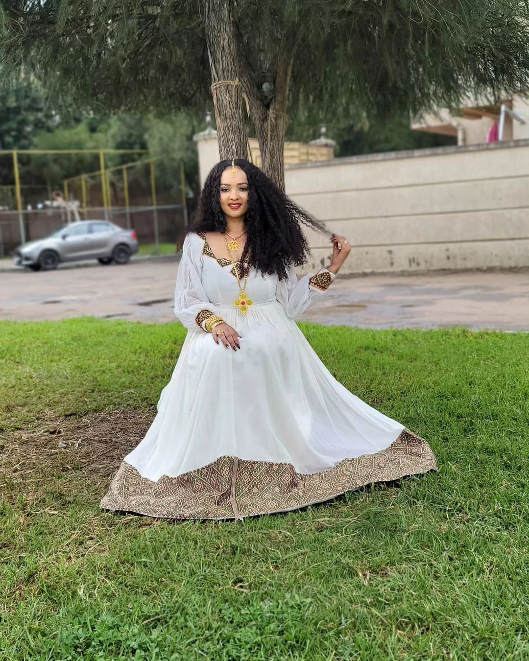 Dark Green with Pink Diamond Patterns Habesha Dress: Great for All Gatherings Traditional Ethiopian Dress