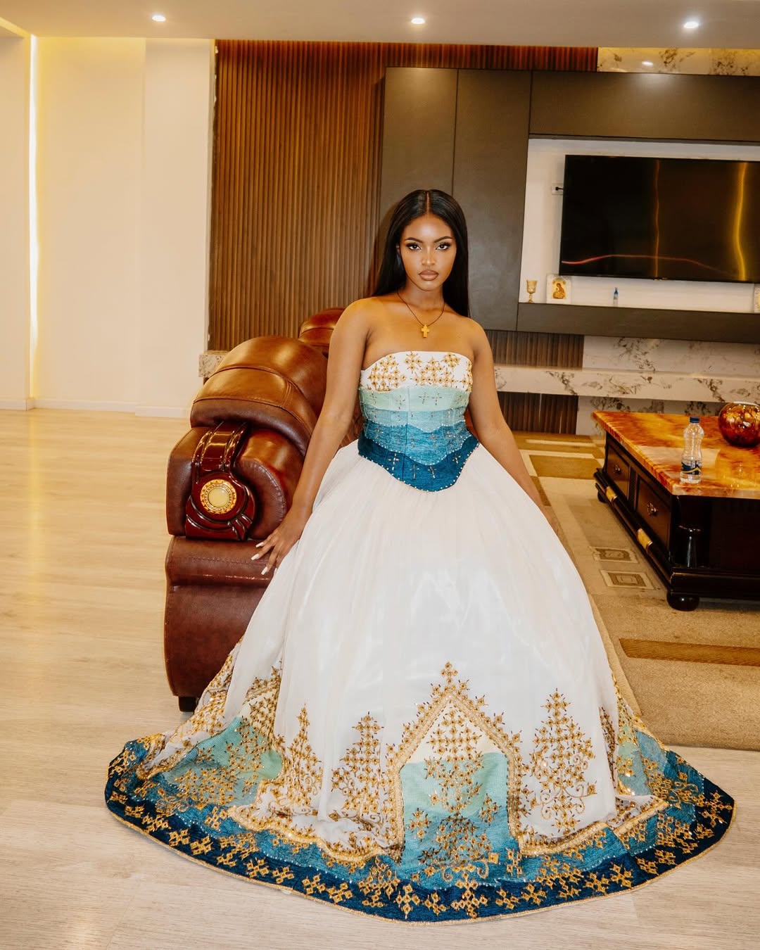 Blue and Gold Ethiopian Wedding Dress Elegant Habesha Kemis Off-Shoulder Habesha Wedding Dress 0009