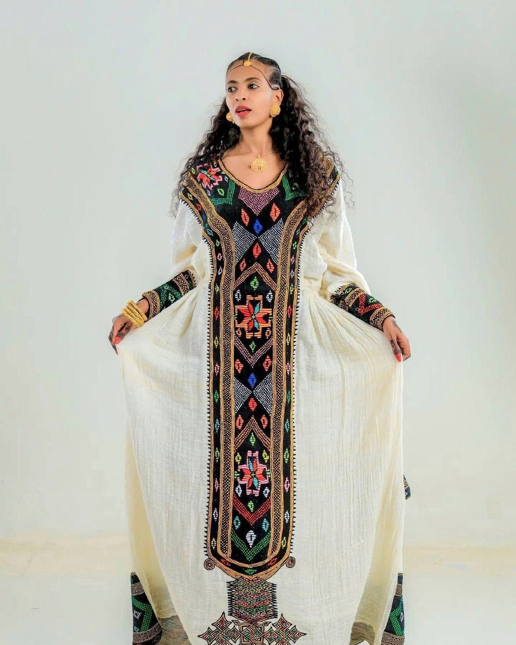 Brown Ethiopian Dress with Thin Tilet – Elegant Habesha Outfit for Weddings, Cultural Events, and Special Occasions