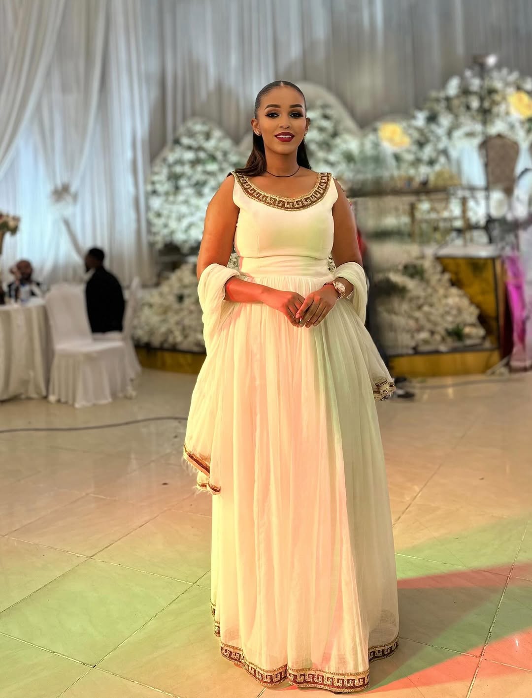 Simple Habesha Dress with Gold Accents – Ethiopian Traditional Clothing – Habesha Kemis