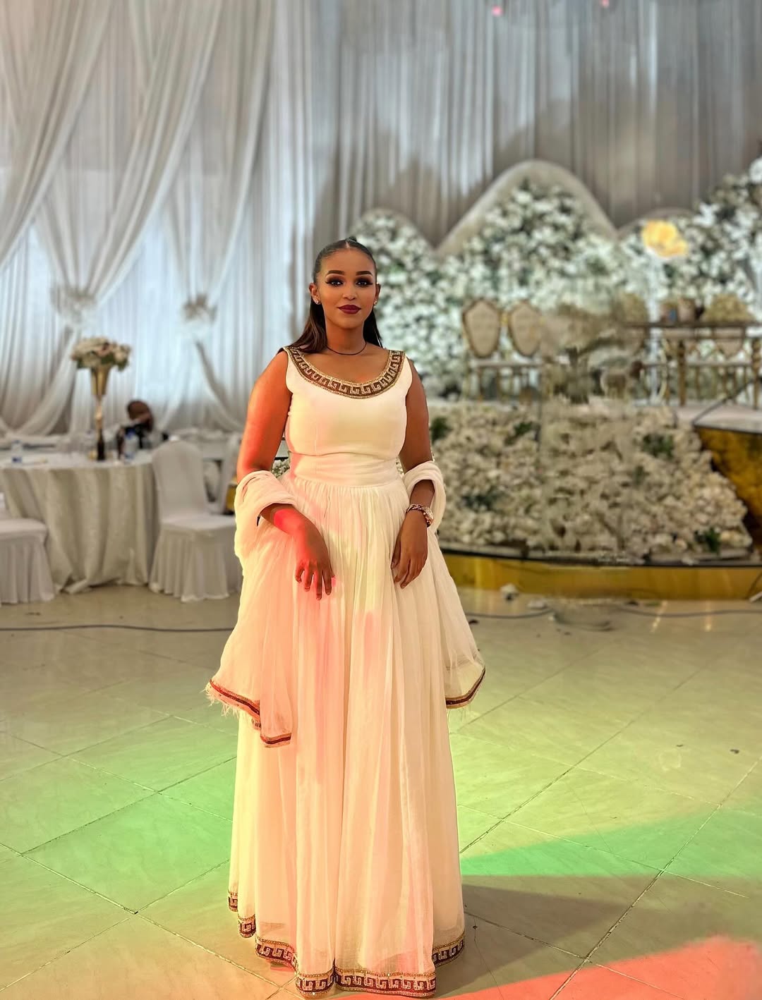 Simple Habesha Dress with Gold Accents – Ethiopian Traditional Clothing – Habesha Kemis