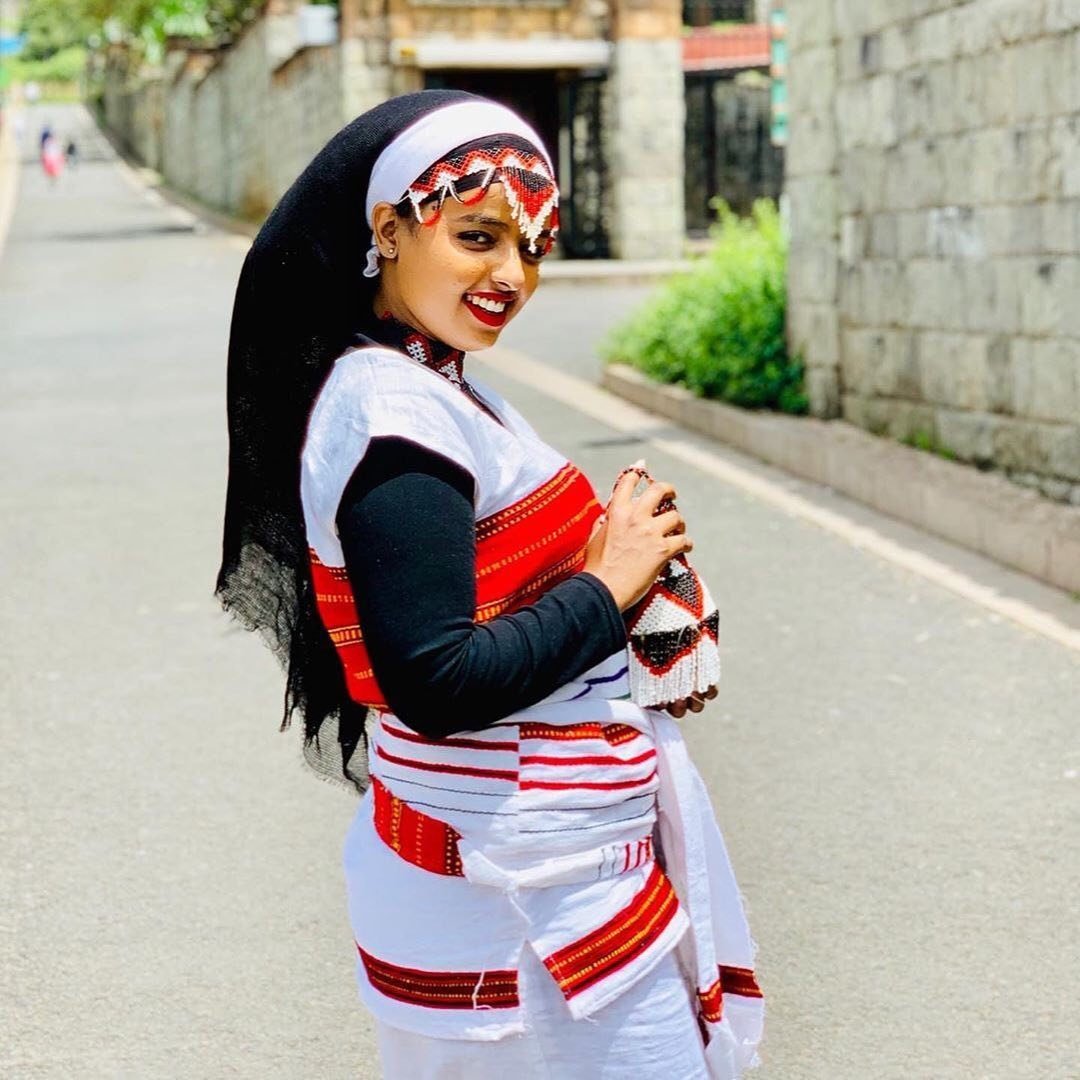 Traditional Bale Oromo Handwoven Dress With Accessories