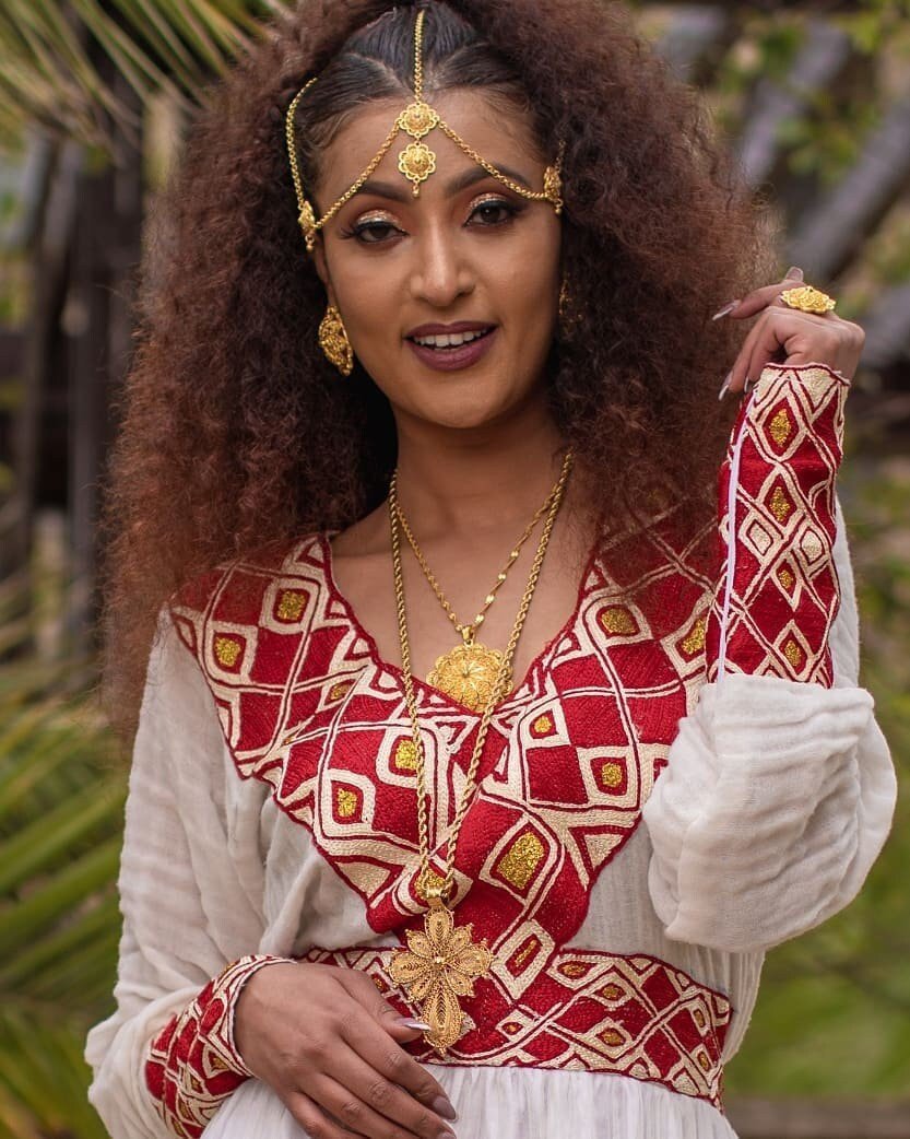 Beautiful pattern Habesha Dress Modern Ethiopian Dress Women's Dress Habesha Kemis Eritrean Dress Women's Style ሀበሻ ቀሚስ ሀበሻ ልብስ