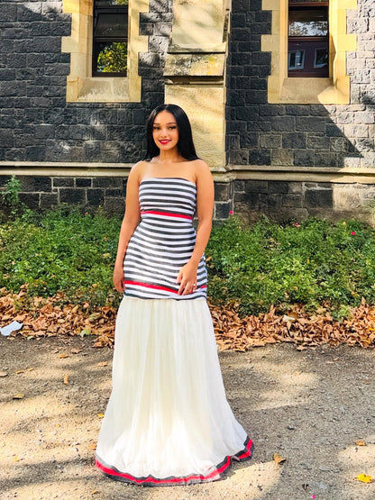  Oromo Traditional Dress – Black & White with Flowing White Skirt
