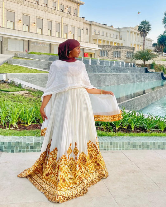 Elegant Traditional Ethiopian Dress – Handcrafted Habesha Cloth for Weddings