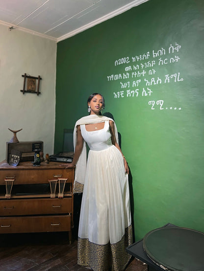 Handwoven Sleeveless Habesha Dress with Elegant Traditional Detail