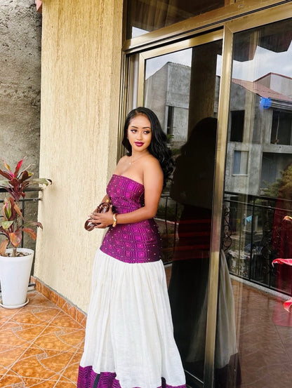 Robe Habesha Style en Violet Habesha Kemis pour les Célébrations Culturelles Vêtement Éthiopien Sans Bretelles 548