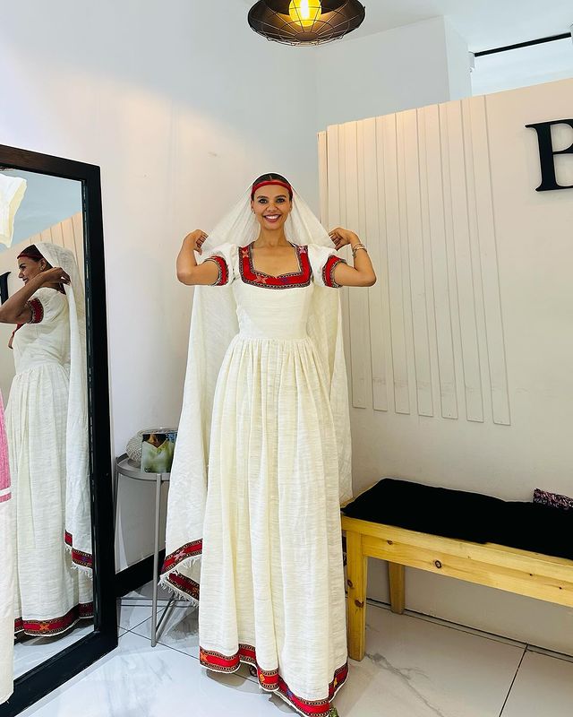 Simple ethiopian traditional dress outlet