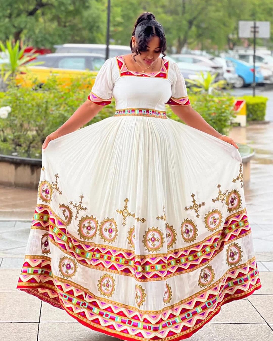 Eye-catching Look with Traditional Ethiopian Dress: Intricate Handmade Design Habesh Dress