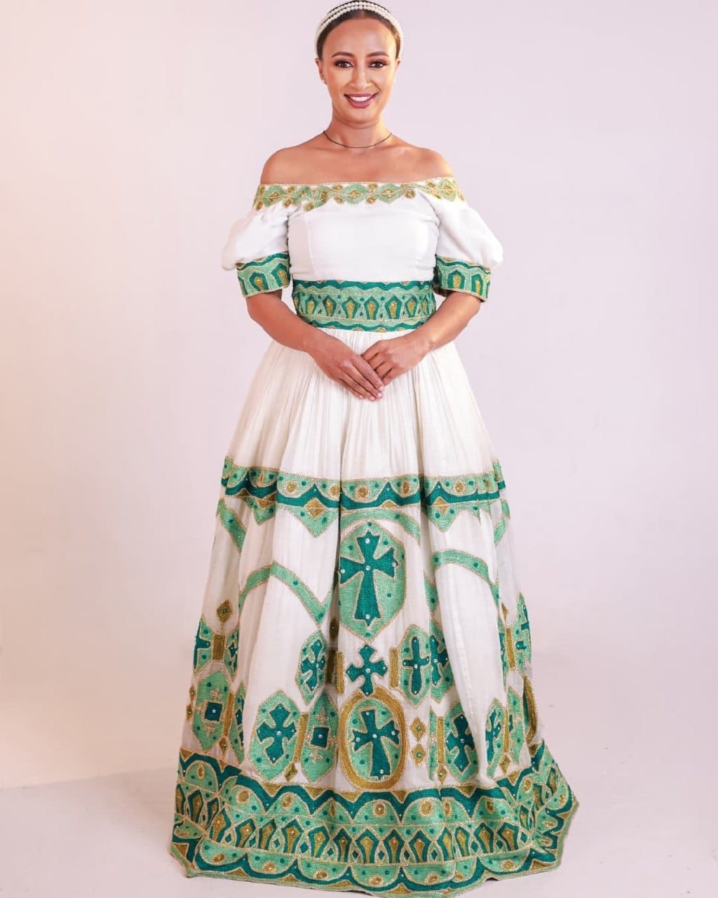 Glowing in Green Ethiopian Traditional Dress: Off Shoulder Modern Habesha Dress Elegant Ethiopian Wedding Dress