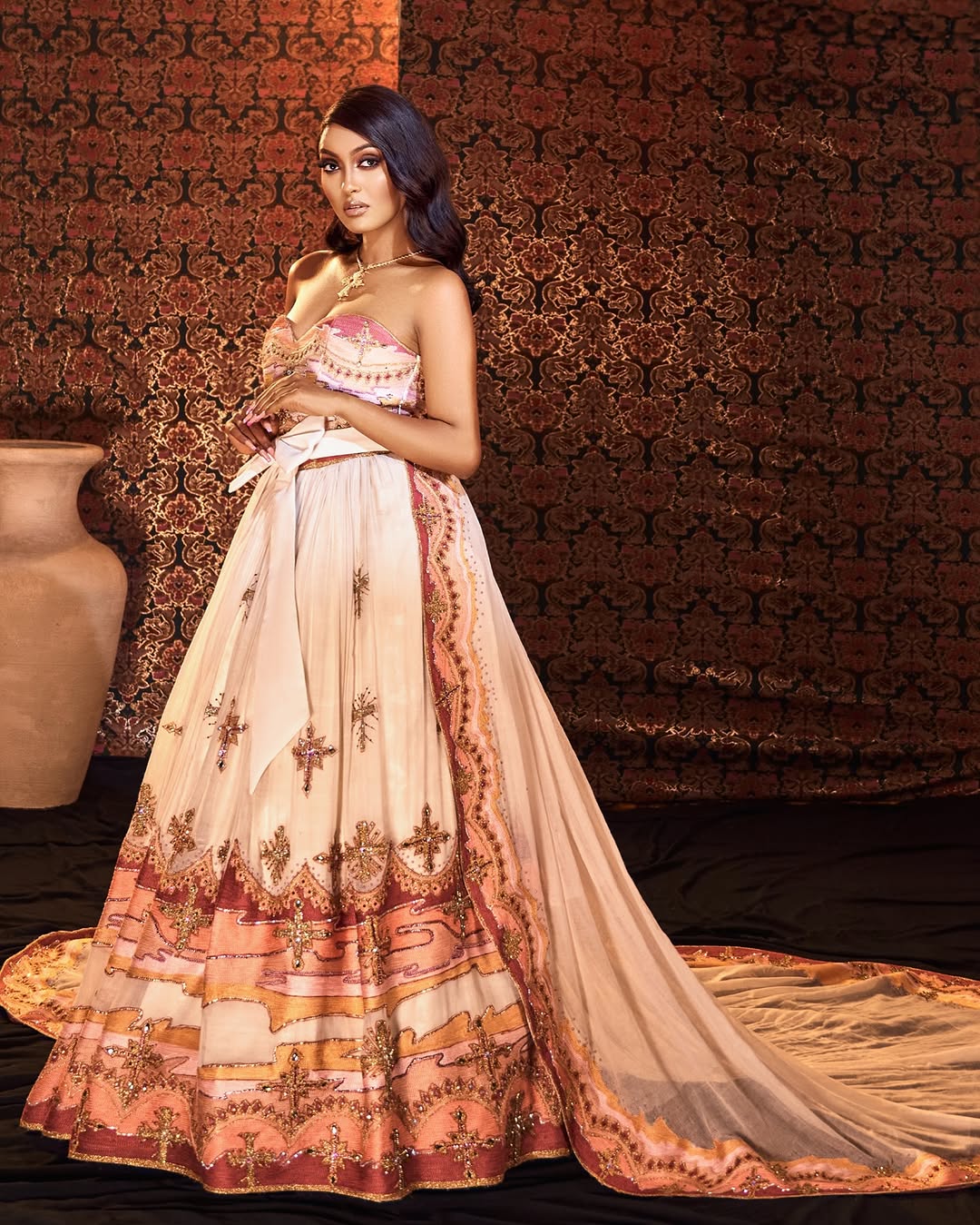 Elegant Ethiopian Wedding Dress Handknitted Majestic Habesha Kemis Gown