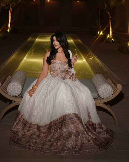Soft Elegance in Every Thread: Lavender Habesha Kemis with Flattering V-Waist