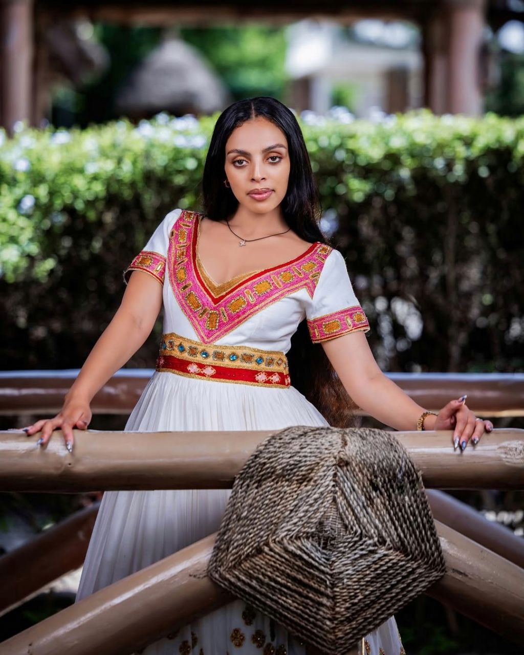 Elegant Ethiopian Wedding Dress with Colorful Embroidery and V-Neck Kemis for Brides and Ceremonies