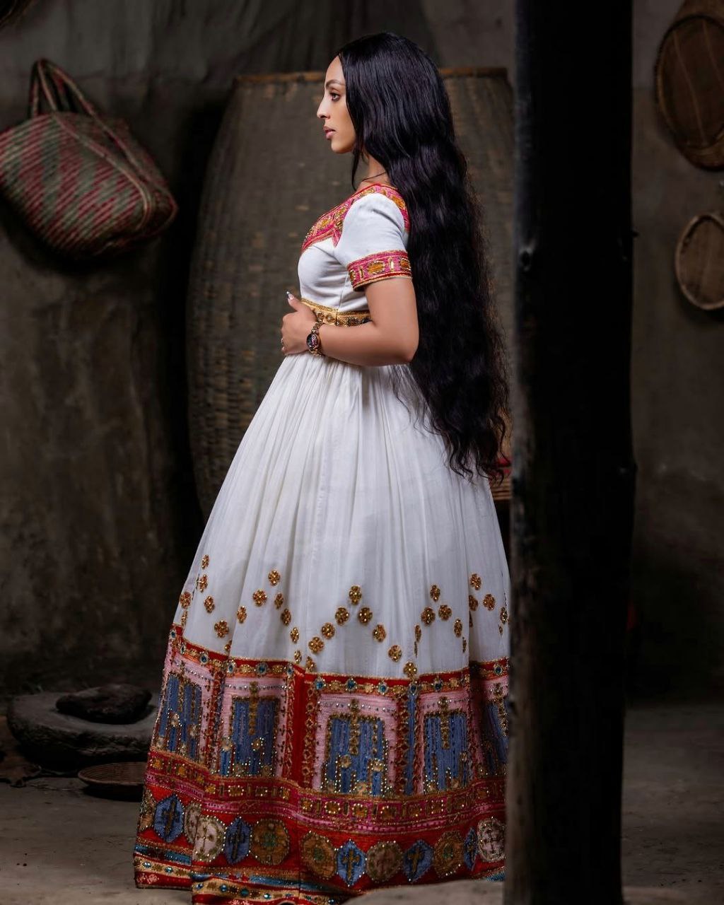 Elegant Ethiopian Wedding Dress with Colorful Embroidery and V-Neck Kemis for Brides and Ceremonies