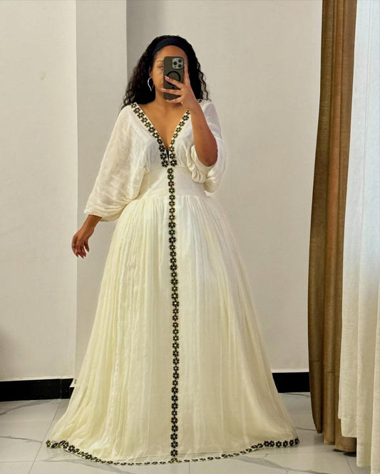 Simple Habesha Kemis with Black Accents – Ethiopian Wedding Dress – Eritrean Clothing – Habesha Clothing
