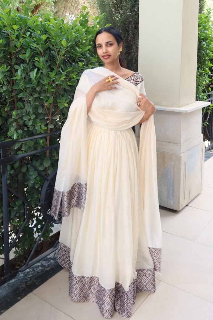 Traditional Ethiopian Clothing Refined Handwoven Ethiopian Dress with Cultural Beauty