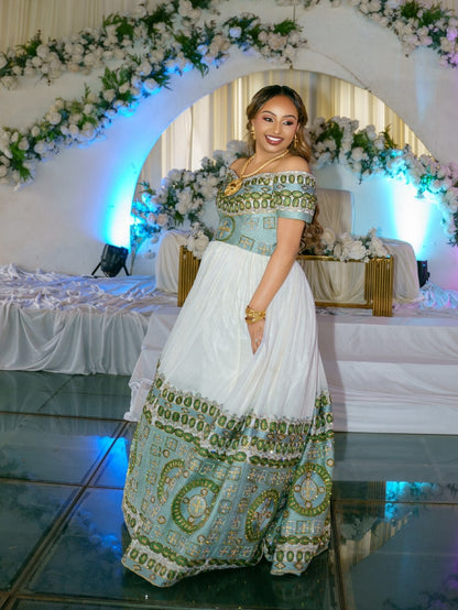 Off-Shoulder Ethiopian Wedding Dress Elegant Green Embroidered Habesha Kemis Short Sleeve Habesha Dress 884
