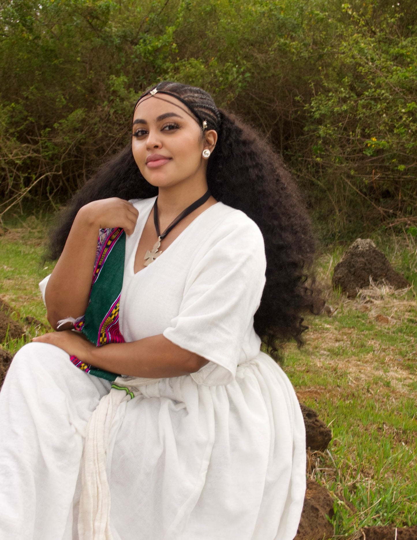 Minimalist Pure White Habesha Dress Subtle Colorful Trim Accents and Fabric Sash Belt Habesha Kemis For Event 937