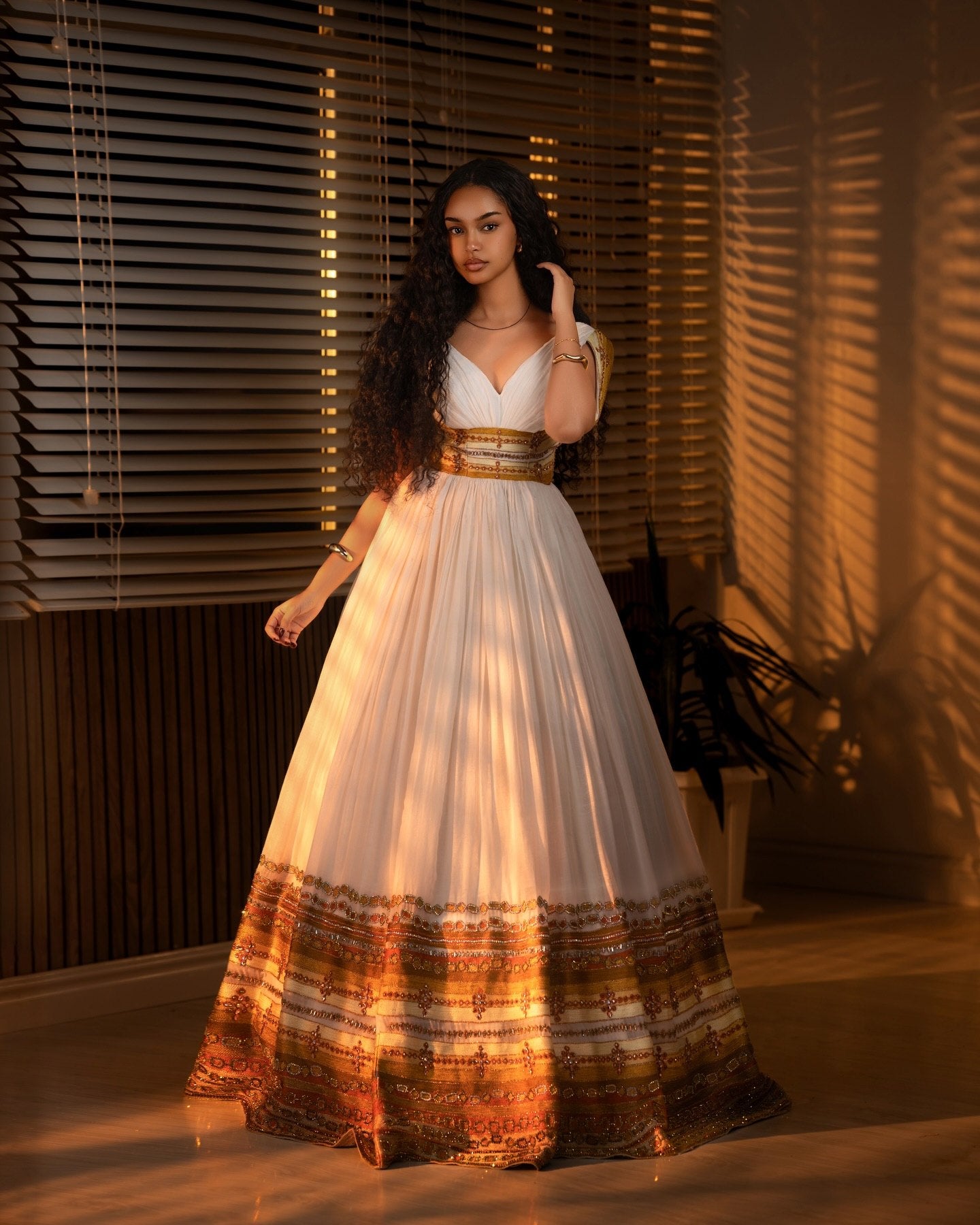 Golden Halo Bridal Habesha Kemis Regal Ethiopian Wedding Heritage Gown Traditional Ethiopian Clothing 940