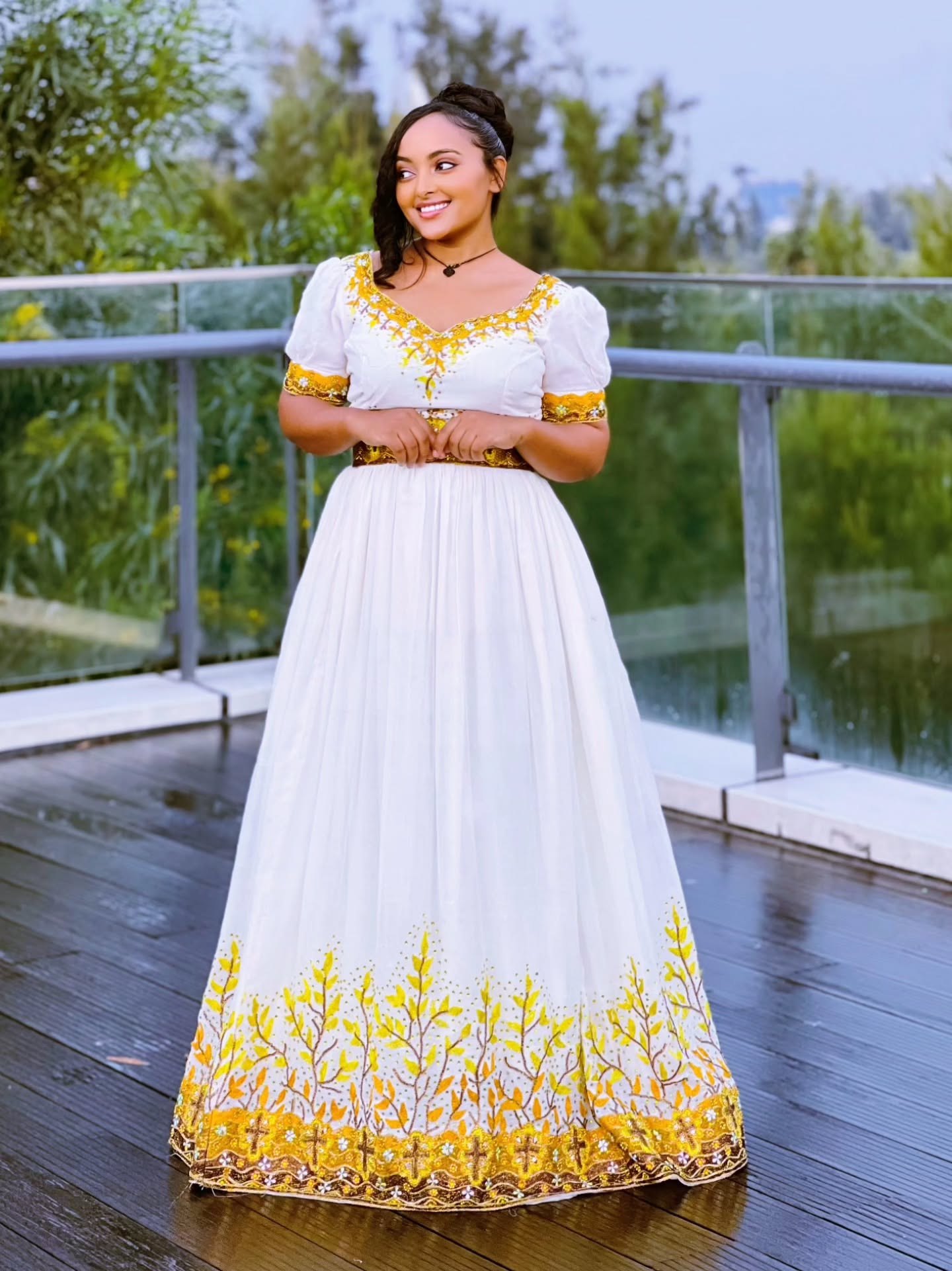 Yellow Embroidery Traditional Ethiopian Cloth Short Sleeve Habesha Kemis Graceful Habesha Dress 184
