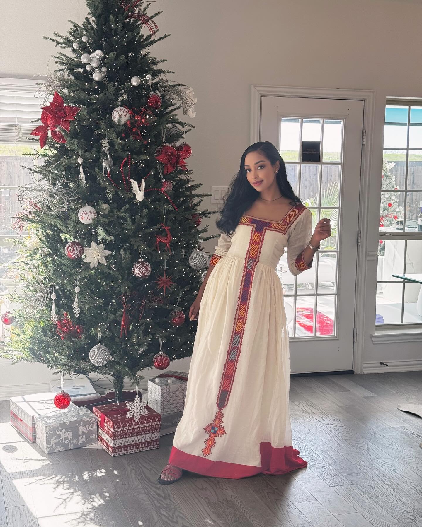 Handwoven Heritage Attire Habesha Dress Bold Ethiopian Traditional Dress Vibrant Habesha Kemis 273